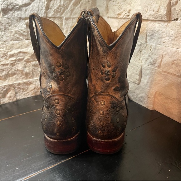Bed Stu Cobbler Series Women’s Starling Distressed Studded Ankle Boots sz 9.5 - Picture 9 of 12